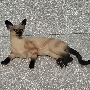 1:6 Scale Siamese Cat For Barbie, Integrity And Similar Sized Dolls